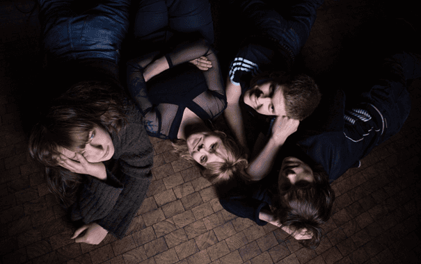 Det norske bandet Hayeminol ligger på gulvet